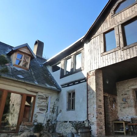 Radja Hobit Penzion Malecov Exteriör bild